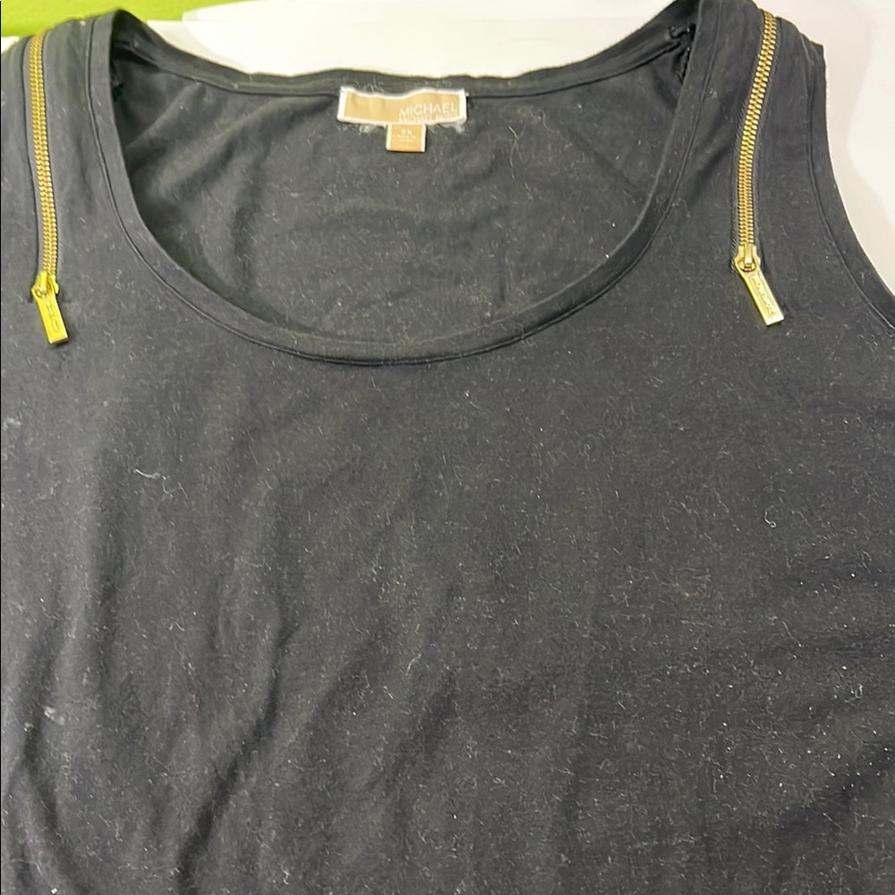 Michael Kors Black Sleeveless Top - Picture 12 of 16